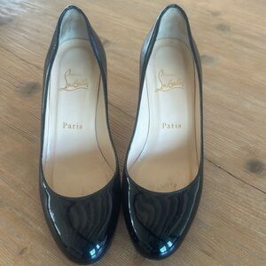 Christian Louboutin black patent pumppie heels